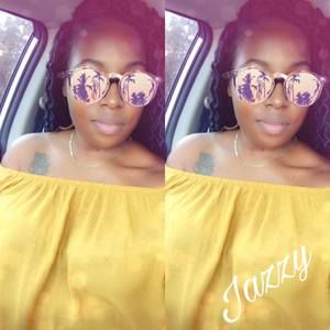 Meet your Posher, Jasmine